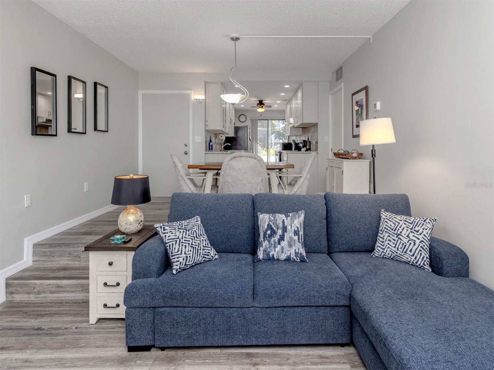 BAHIA VISTA GULF - Residential