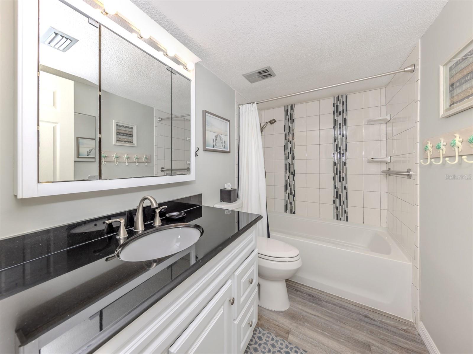 BAHIA VISTA GULF - Residential