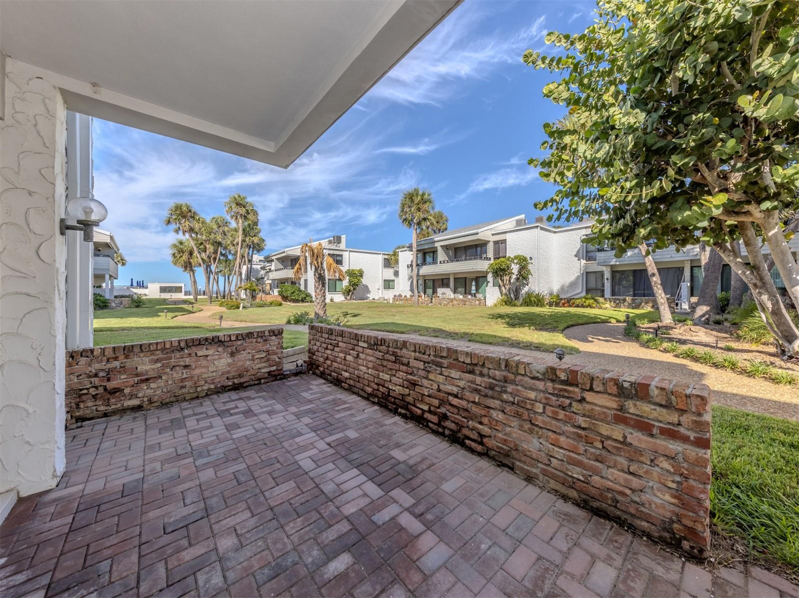 BAHIA VISTA GULF - Residential