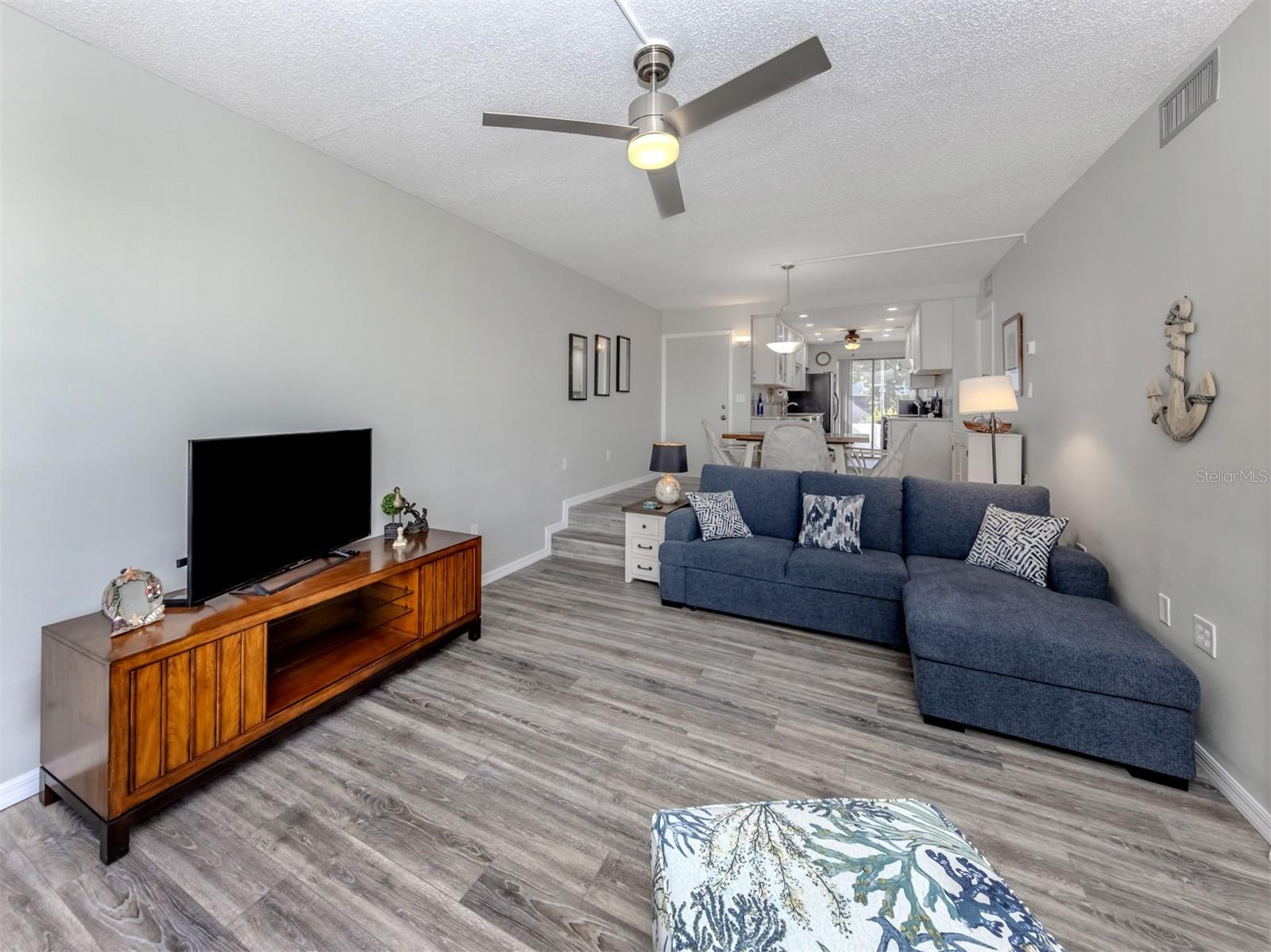 BAHIA VISTA GULF - Residential