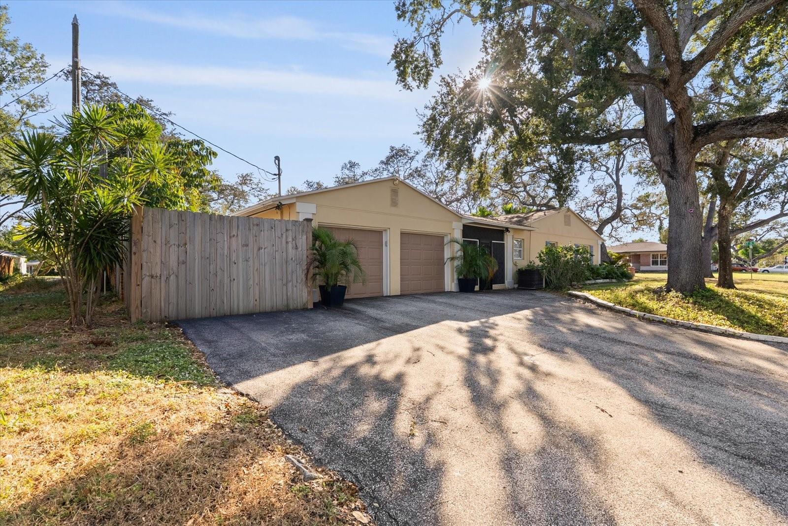 OAK RIDGE - Residential