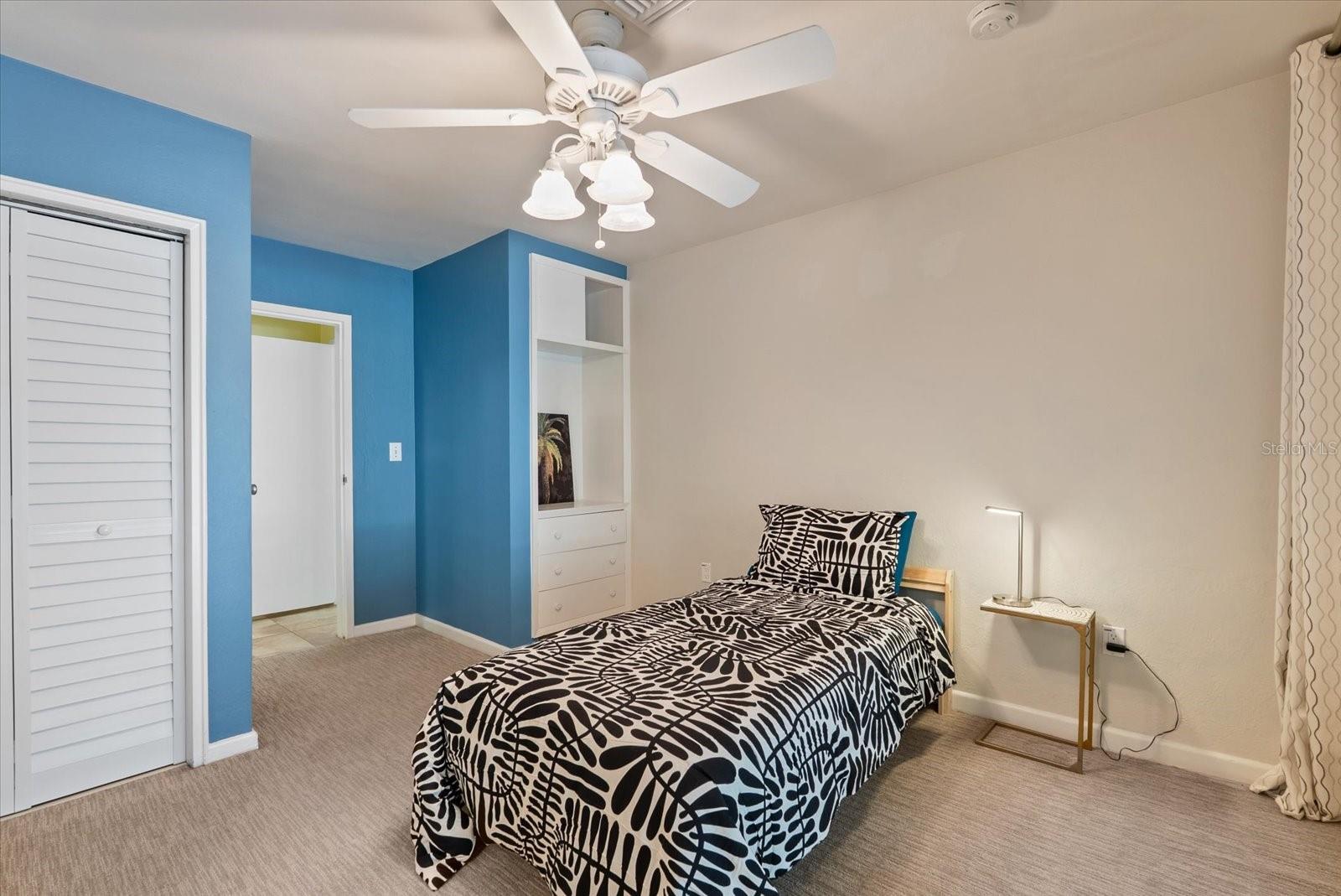 OAK RIDGE - Residential