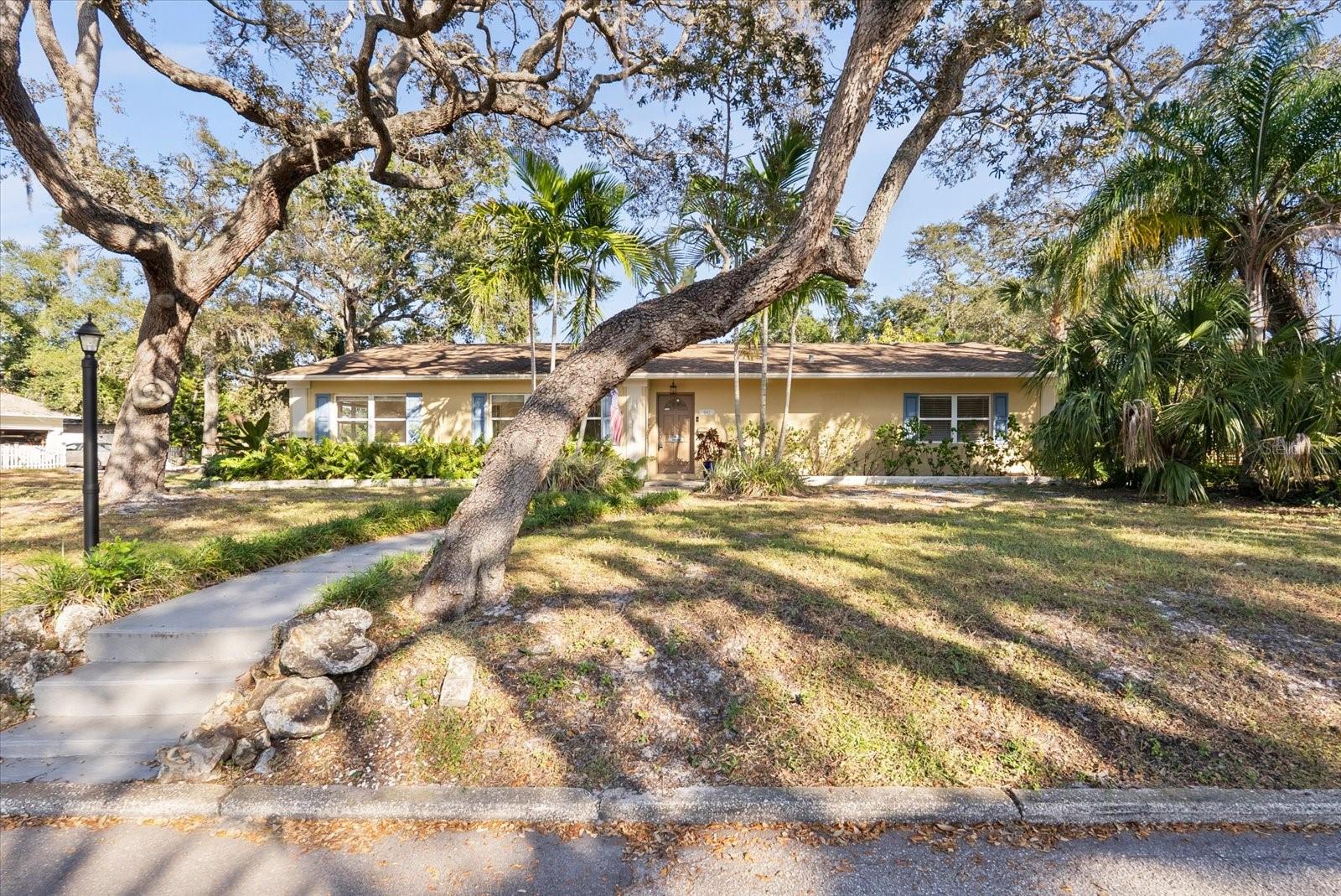 OAK RIDGE - Residential