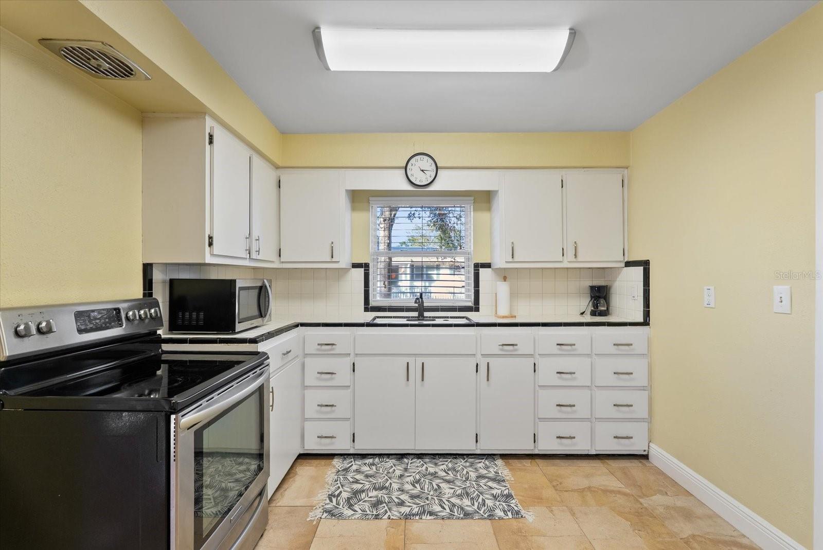 OAK RIDGE - Residential