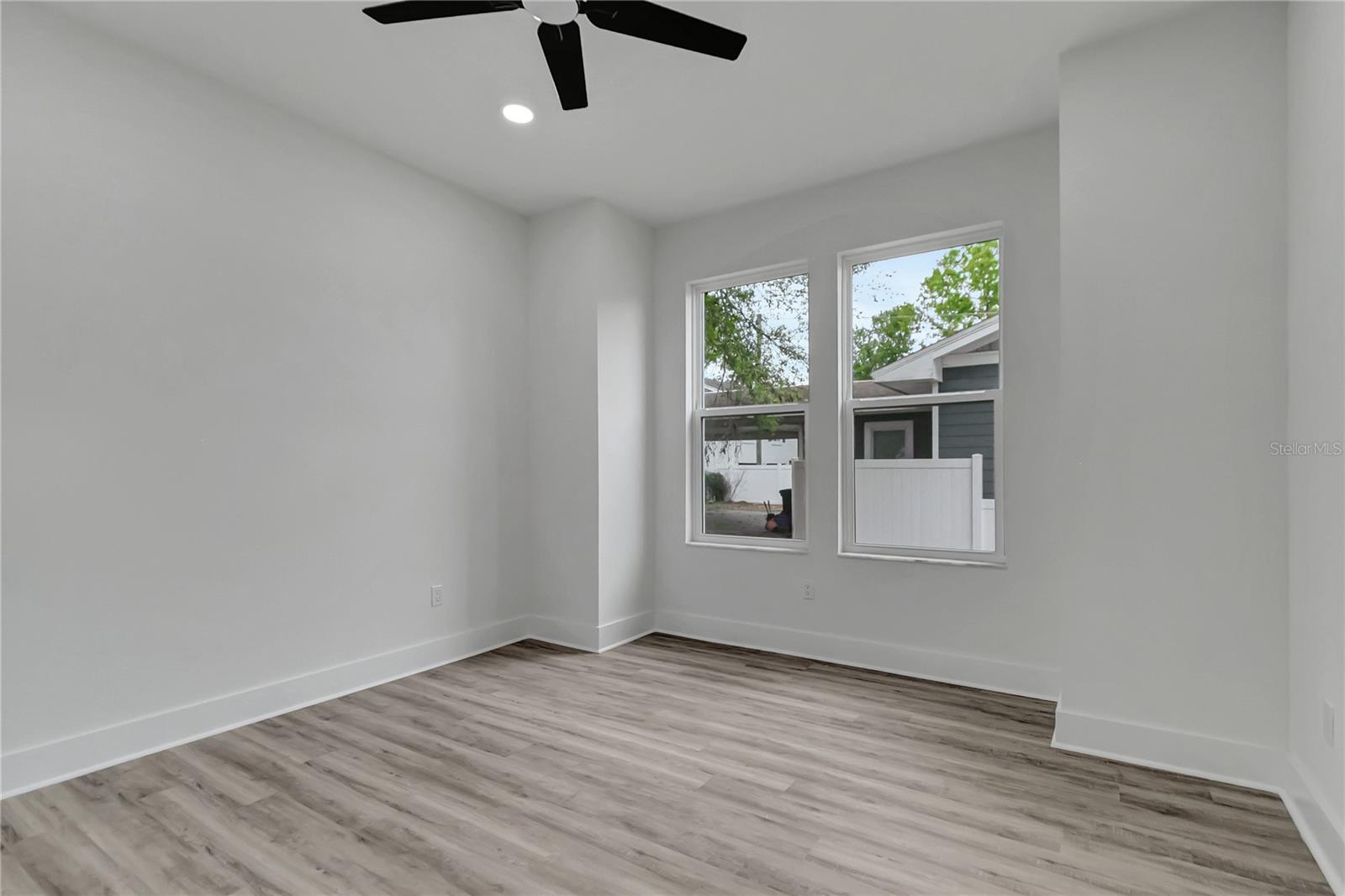 ROBINSON BROTHERS SUB - Residential