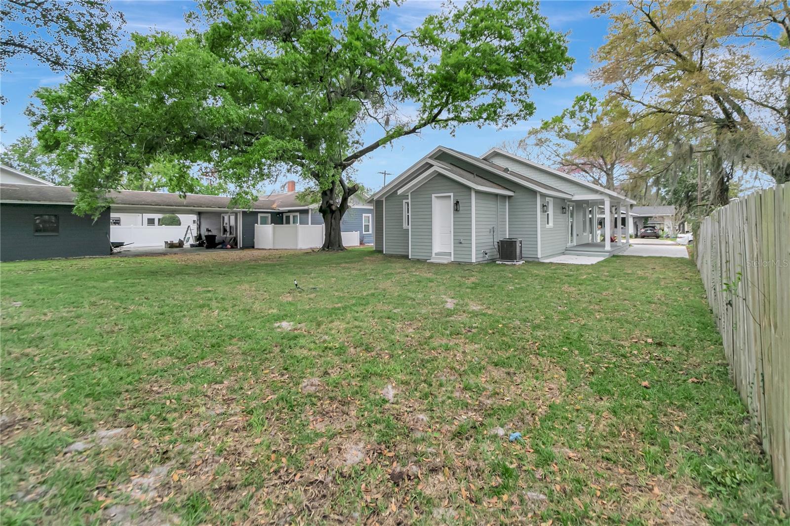 ROBINSON BROTHERS SUB - Residential