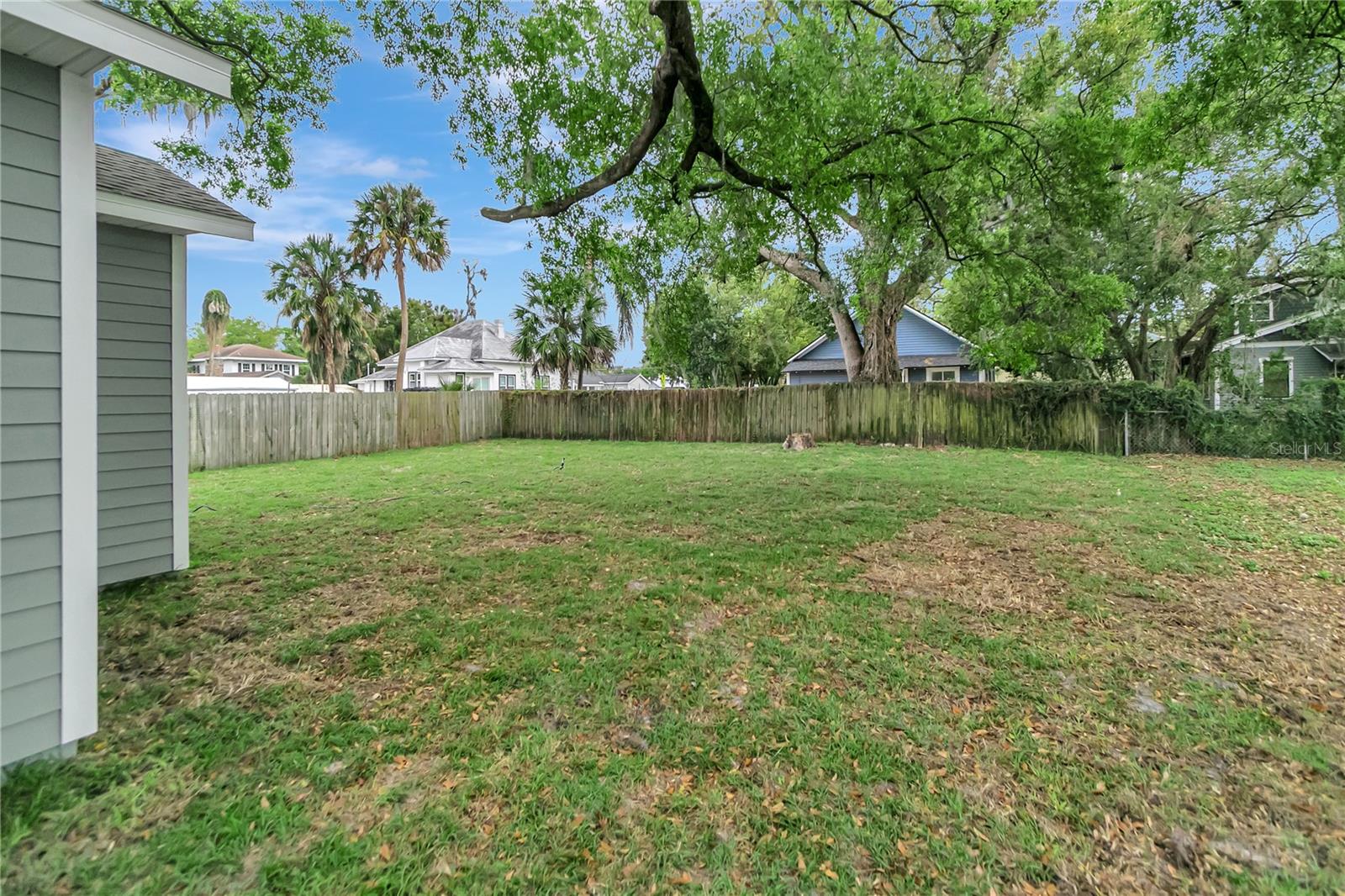 ROBINSON BROTHERS SUB - Residential