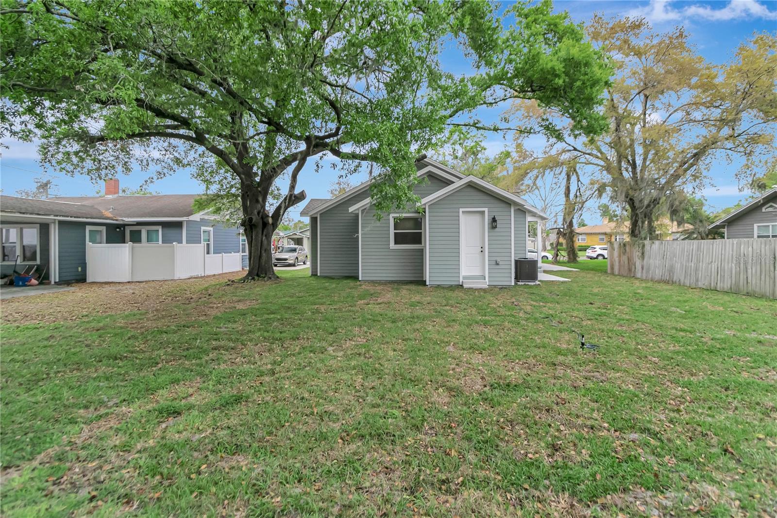 ROBINSON BROTHERS SUB - Residential