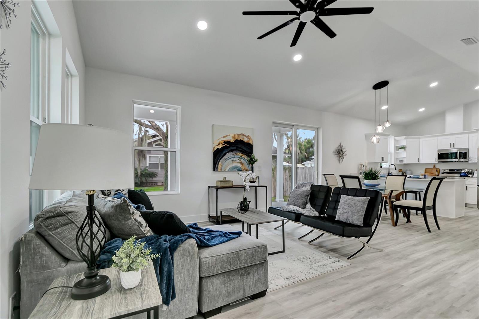 ROBINSON BROTHERS SUB - Residential