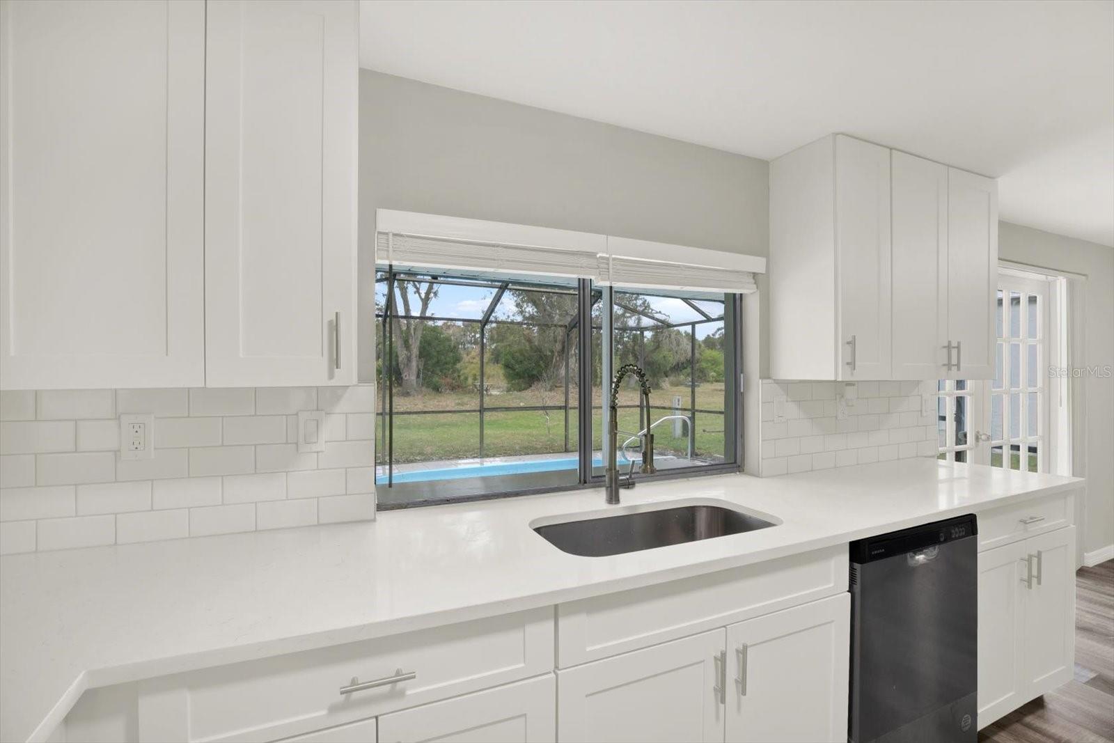 BEACON SQUARE - Residential