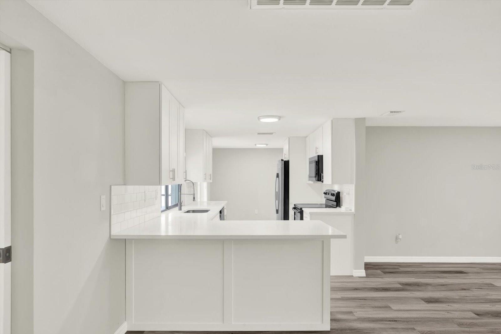 BEACON SQUARE - Residential