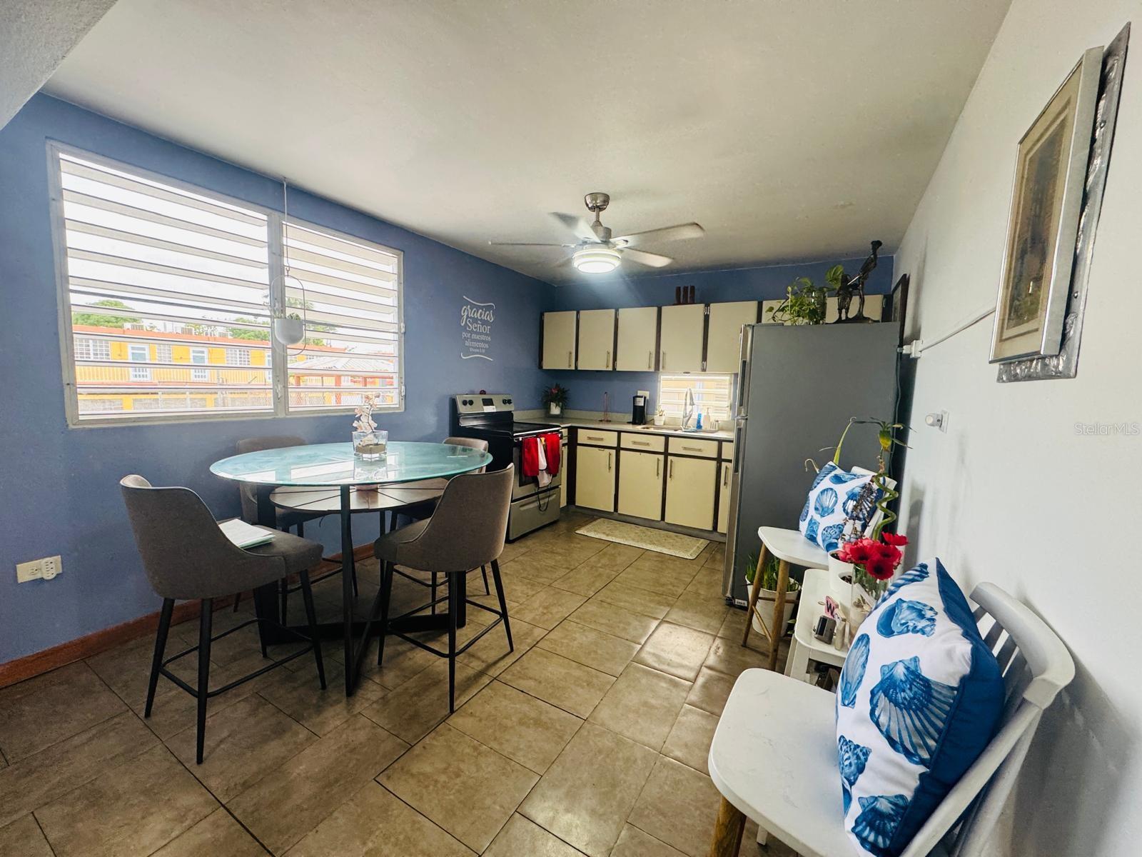 EL COMANDANTE APARTMENTS - Residential