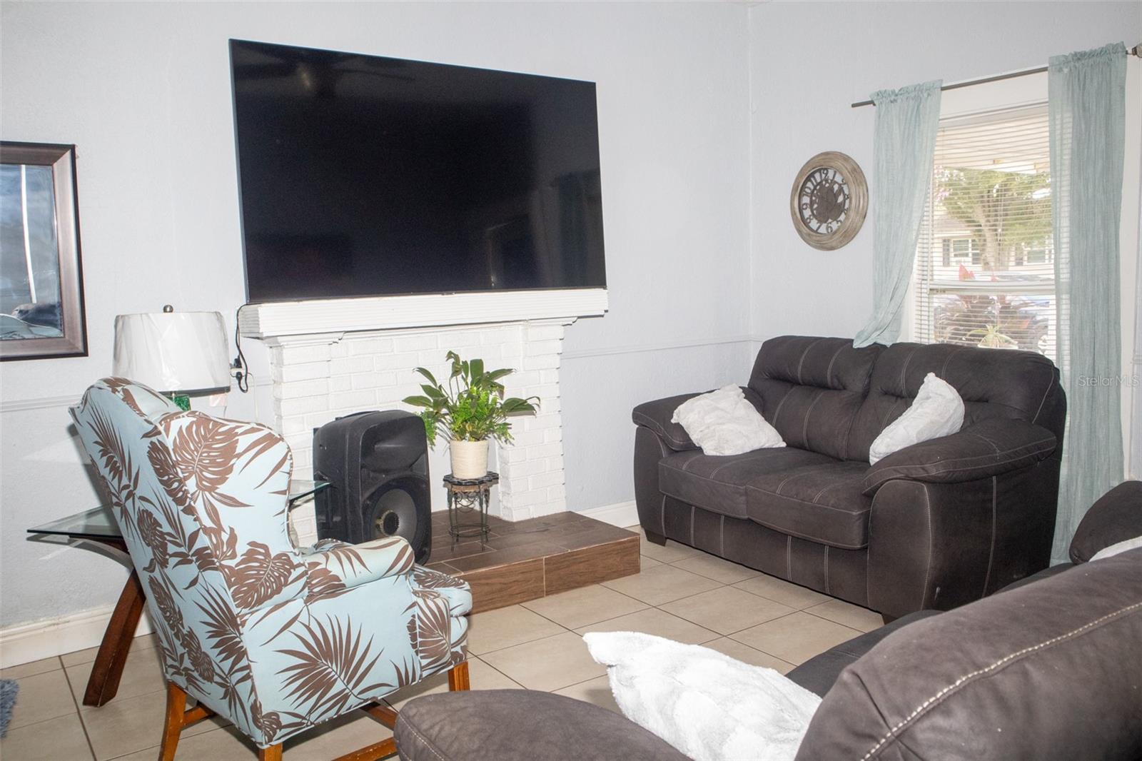 PINECREST ADD - Residential