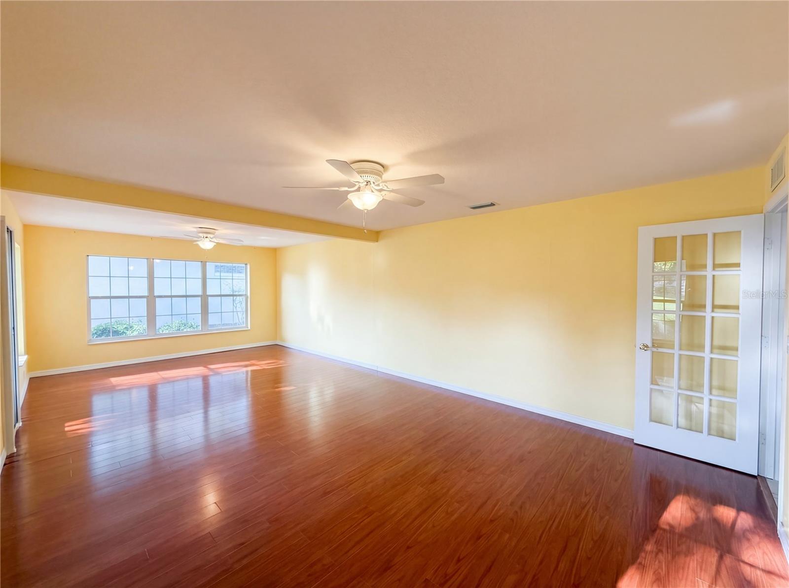 OAK RUN HILLSIDE - Residential