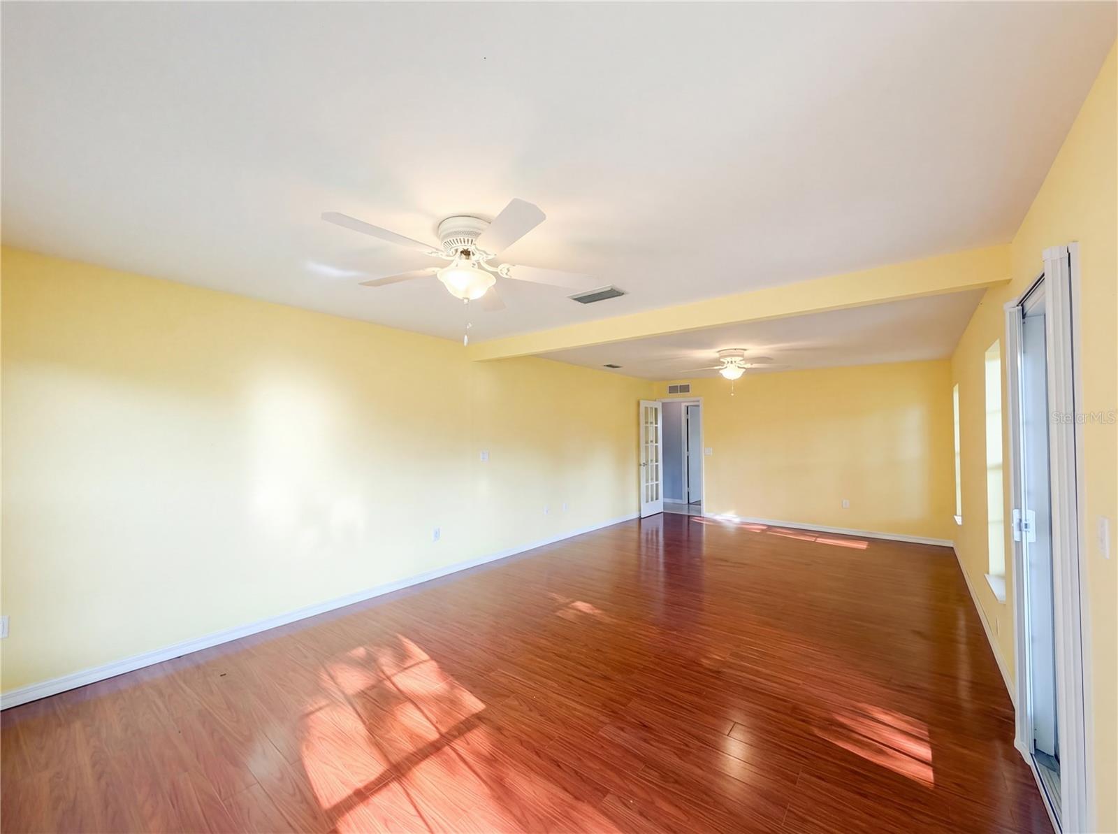 OAK RUN HILLSIDE - Residential