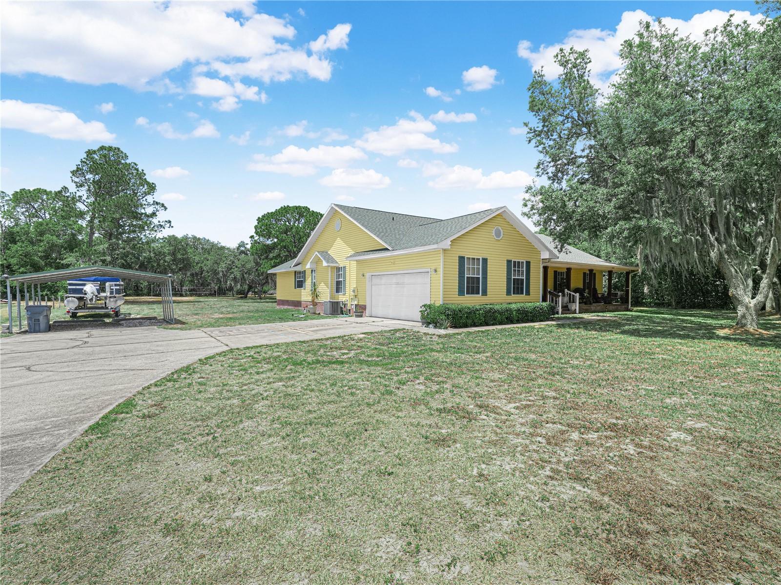 23 OAKWOOD RD