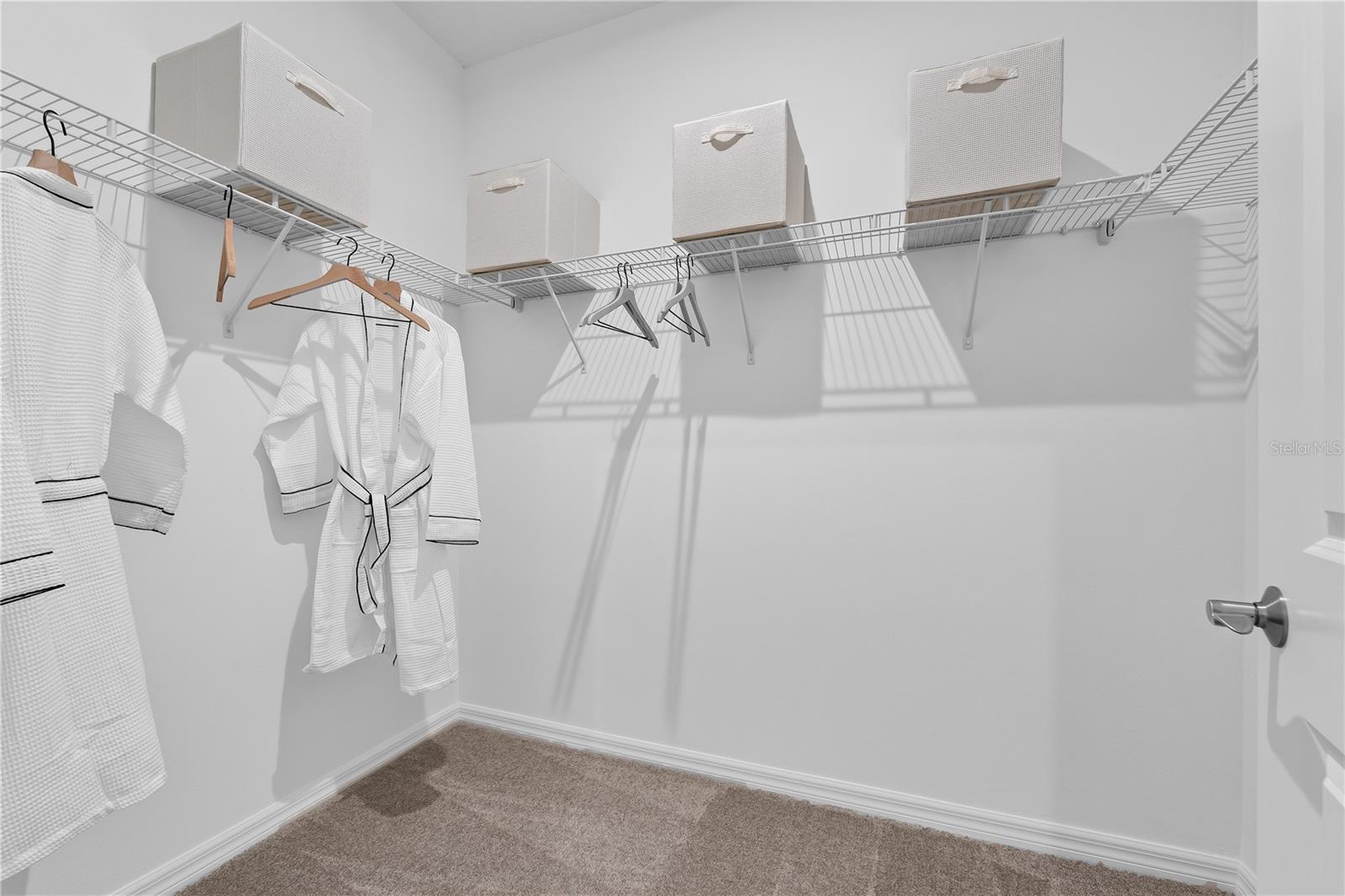 GREEN LEAF - Residential