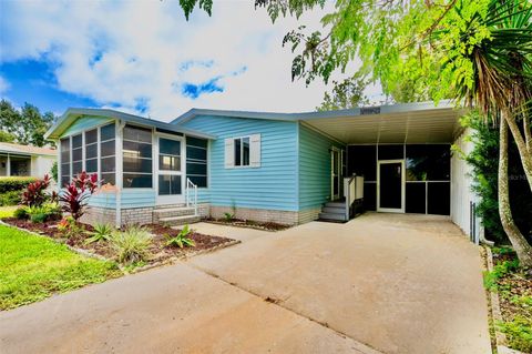 Photo of 24841 Pine Hill, Leesburg, FL 34748 (MLS # O6351403)