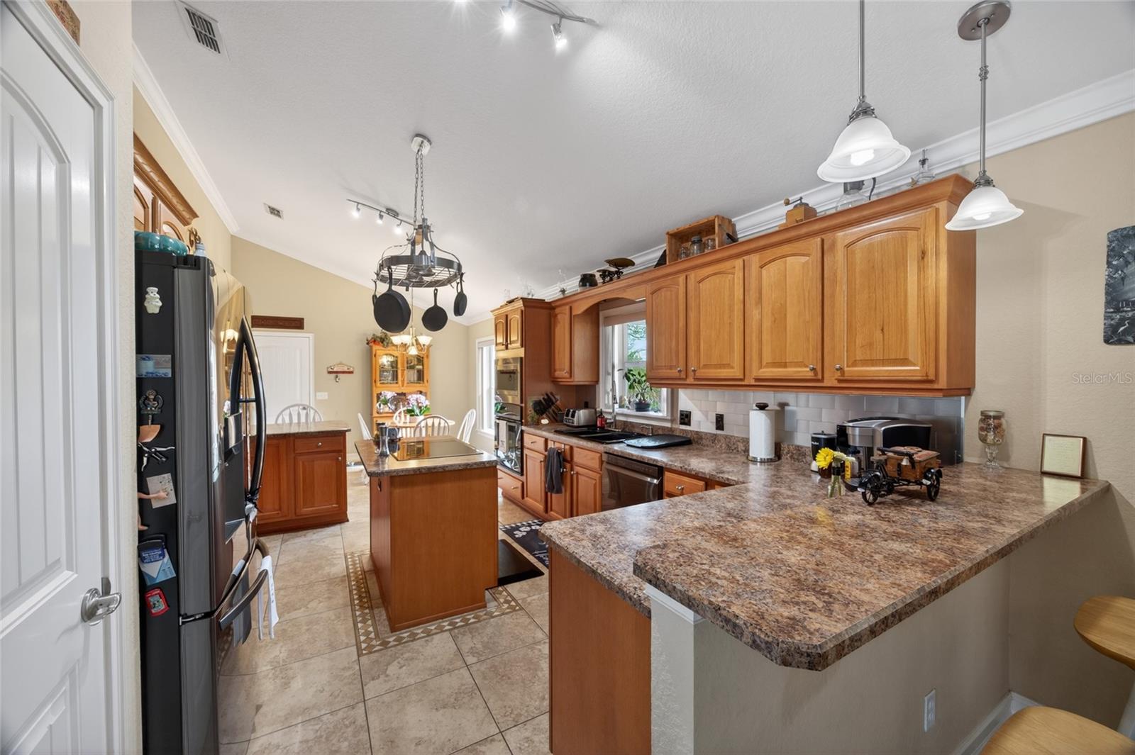 FOXBOROUGH FARMS - Residential