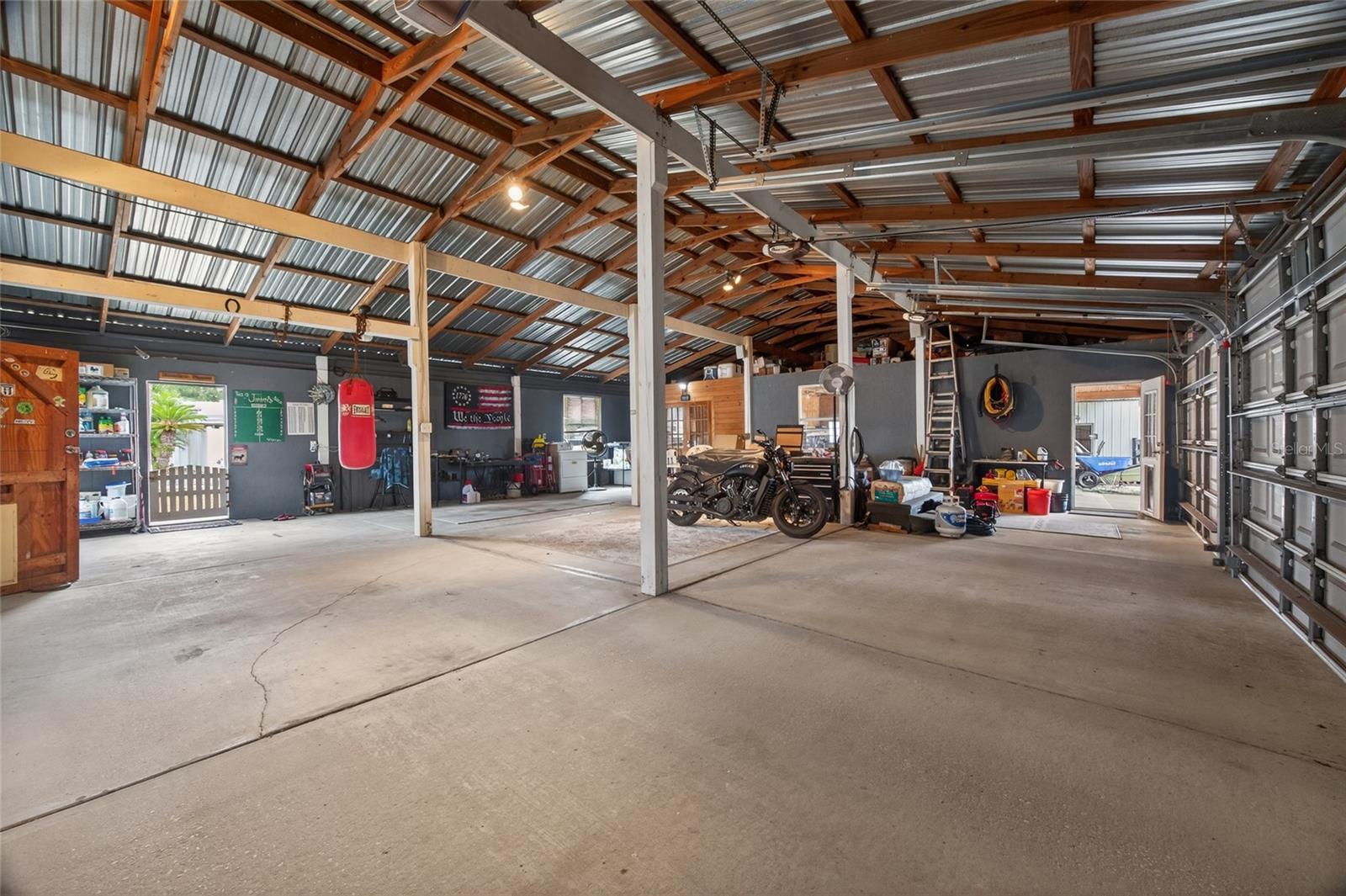 FOXBOROUGH FARMS - Residential