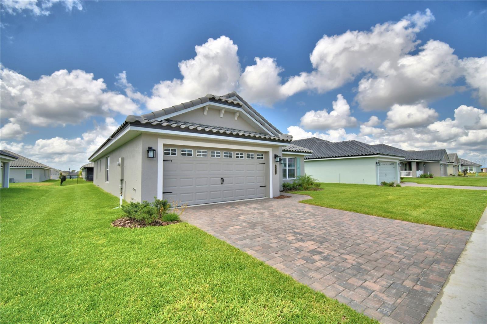 4651 GRANDVIEW GLEN DRIVE