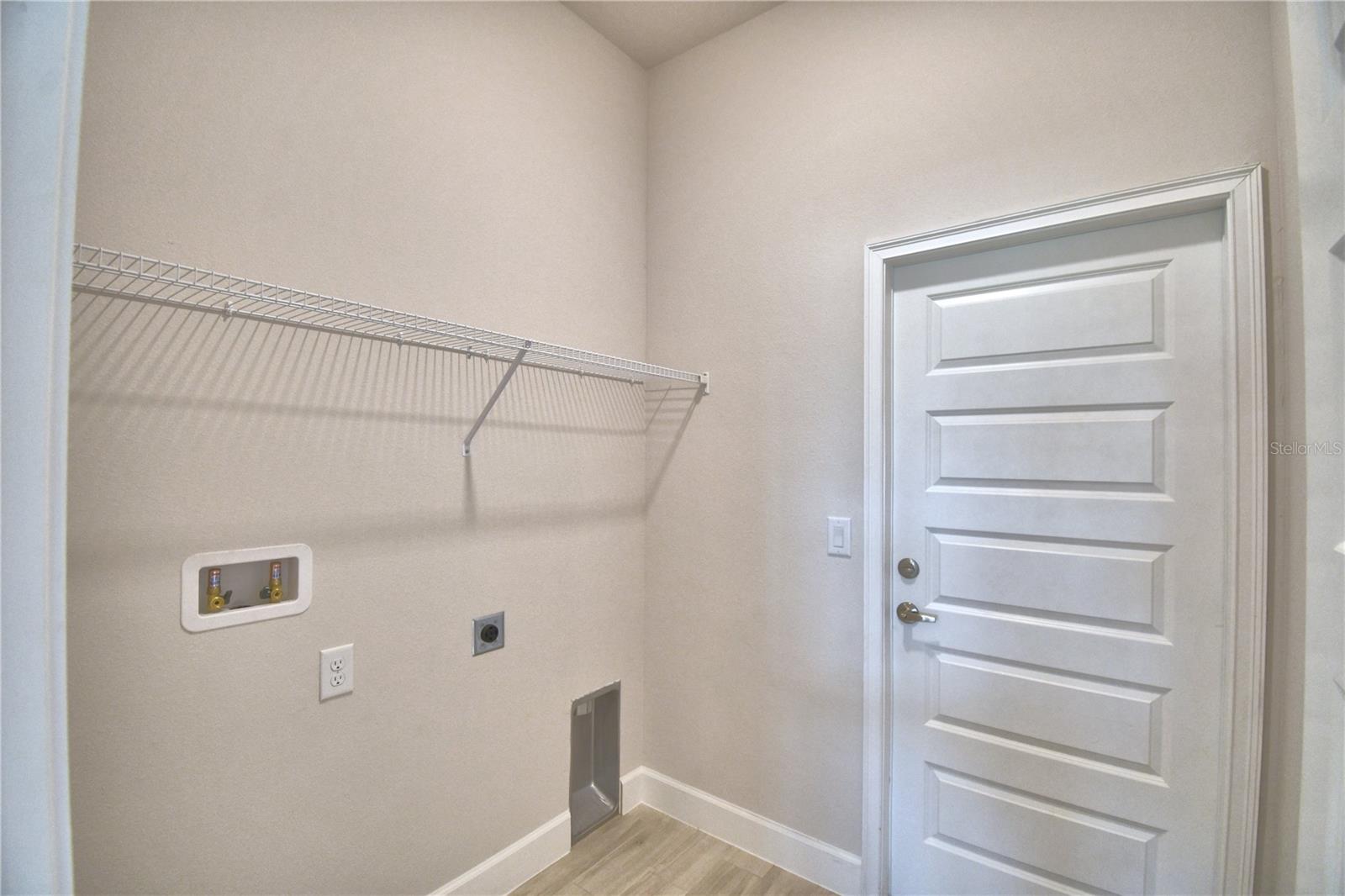 LAKE JULIANA ESTATES - Residential