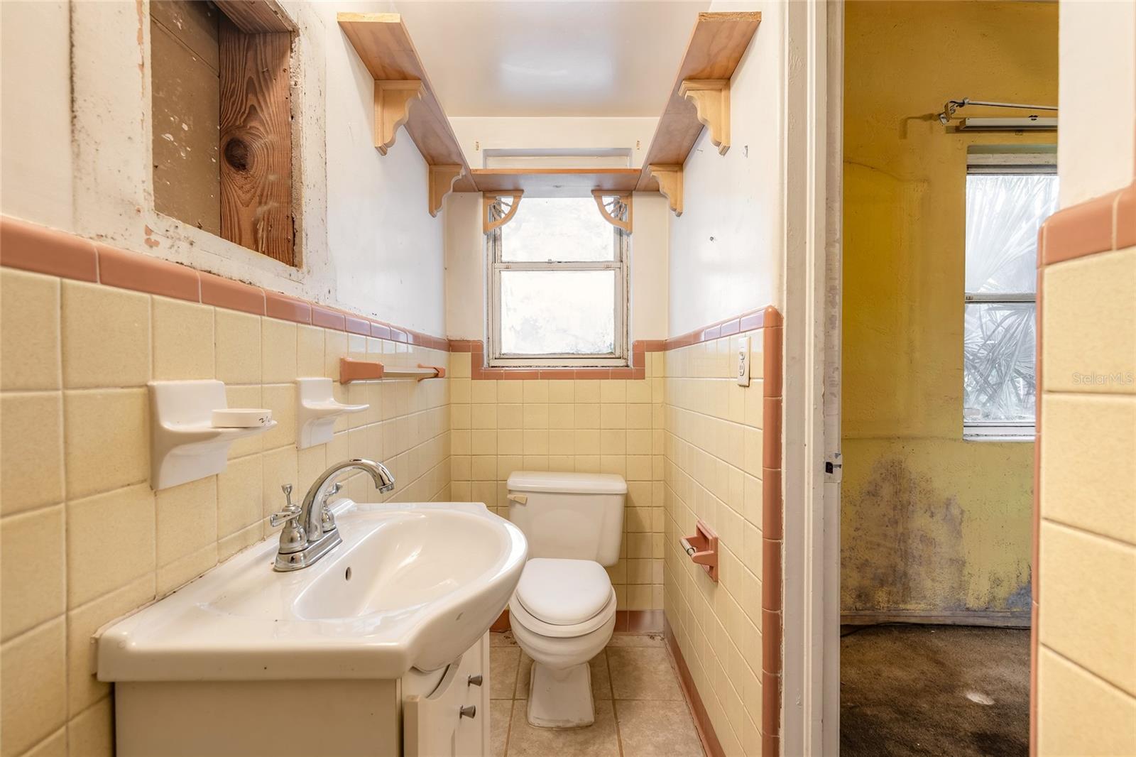 PALM GROVE - Residential