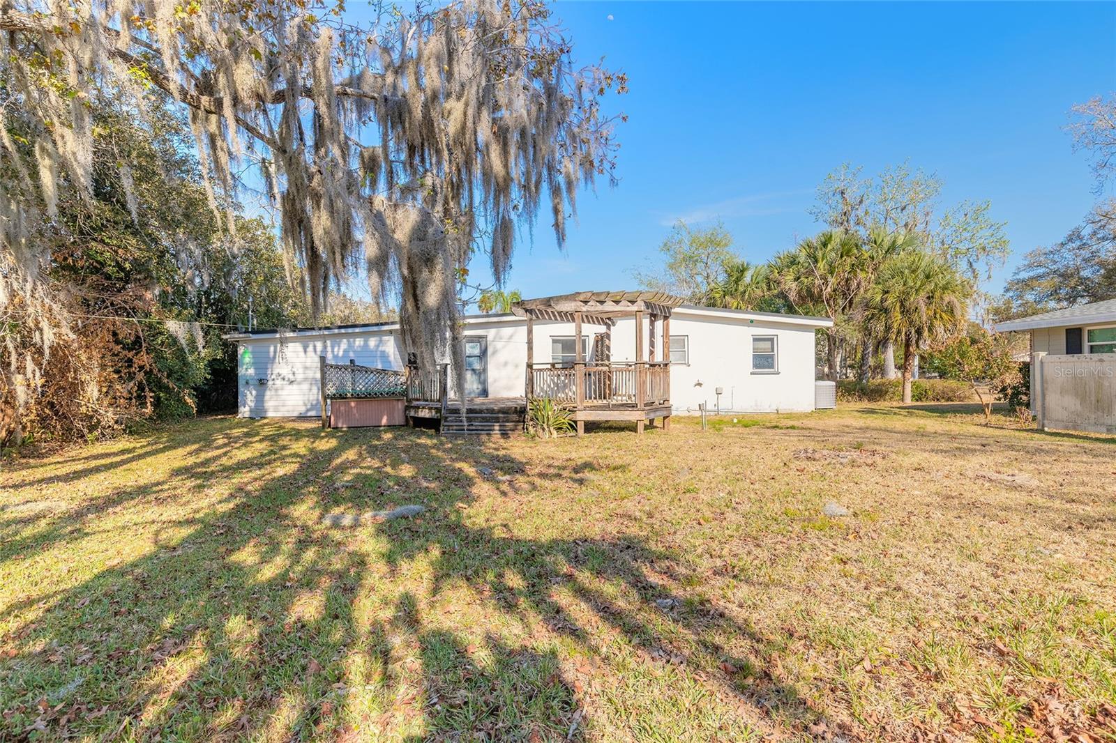 PALM GROVE - Residential