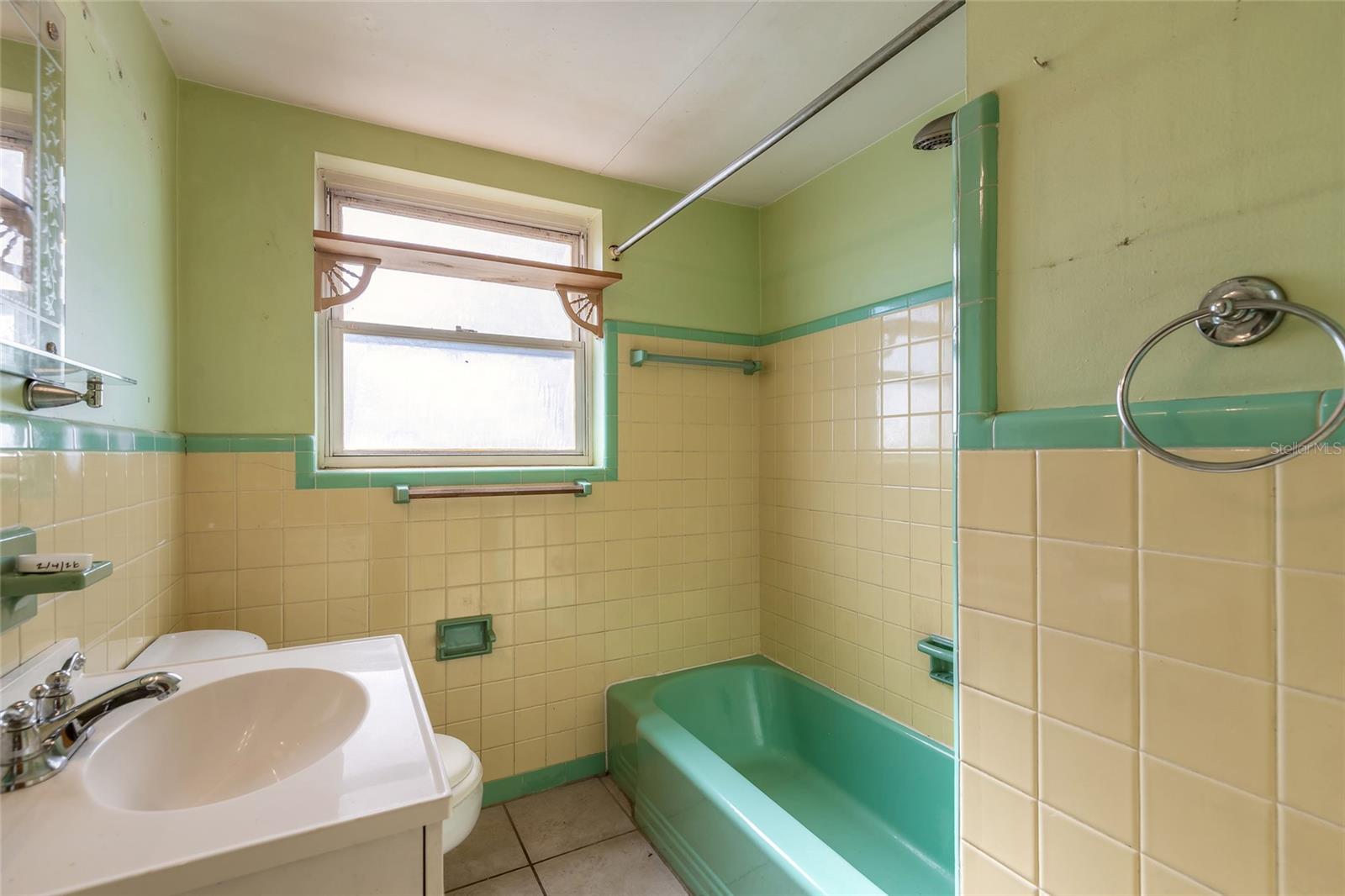 PALM GROVE - Residential