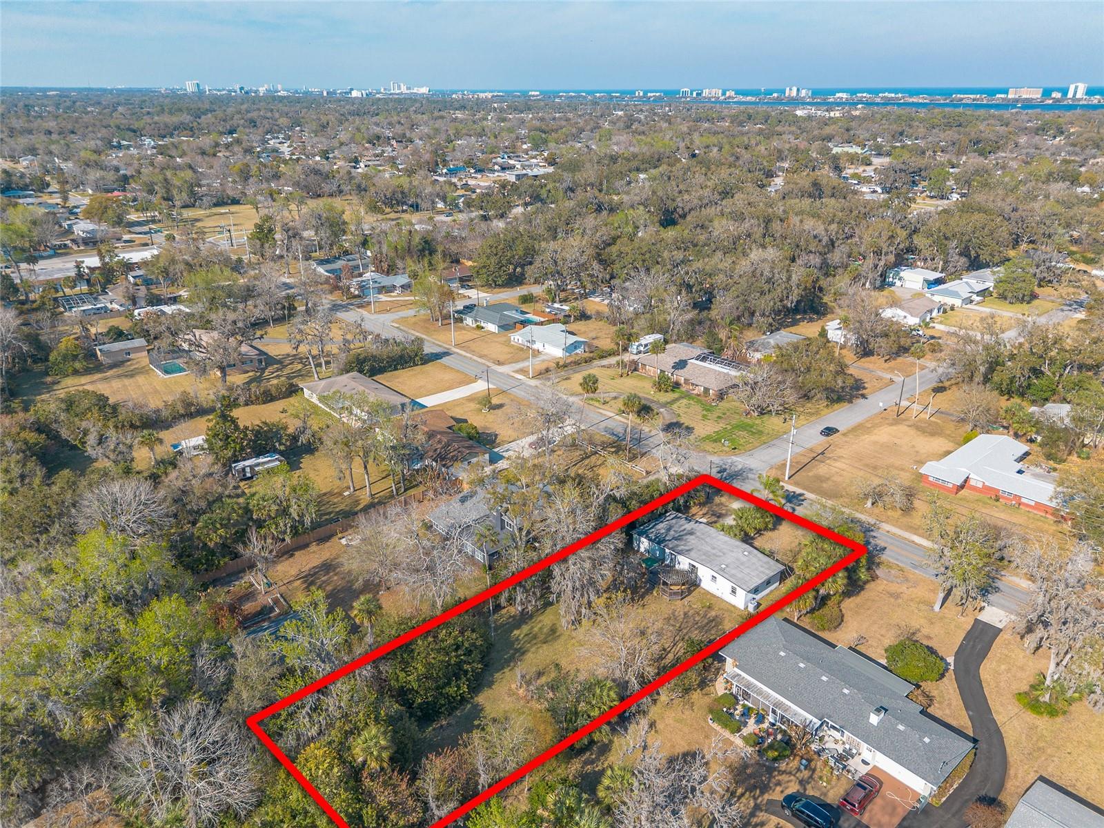 PALM GROVE - Residential