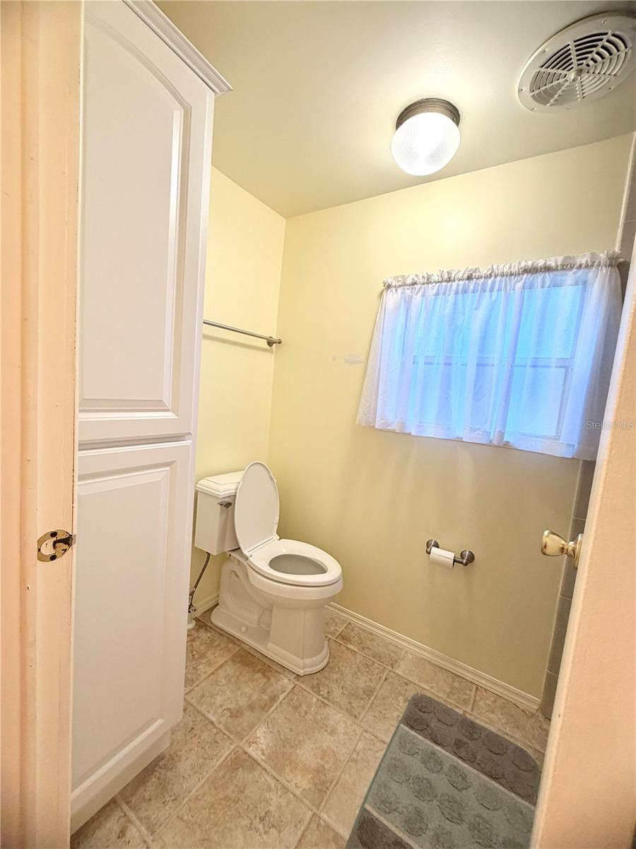 BANBURY VILLAGE CONDO - Residential