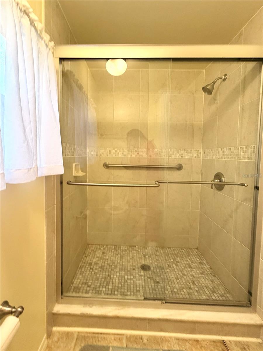 BANBURY VILLAGE CONDO - Residential