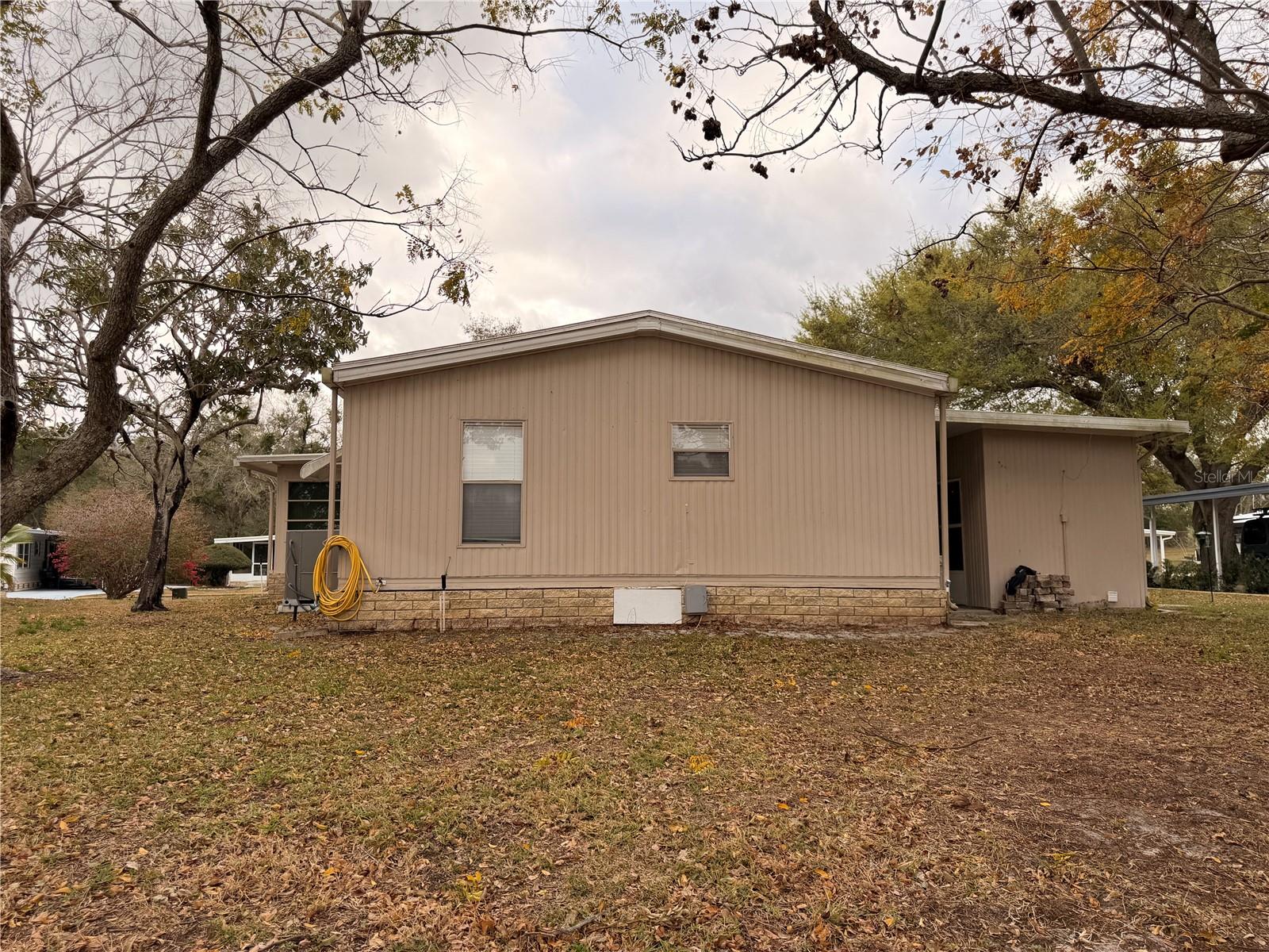 BANBURY VILLAGE CONDO - Residential
