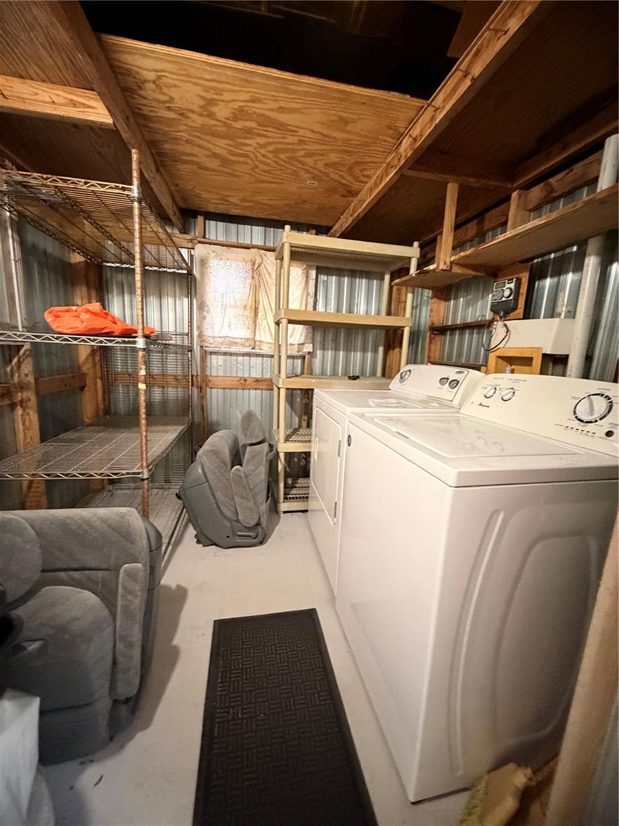 BANBURY VILLAGE CONDO - Residential