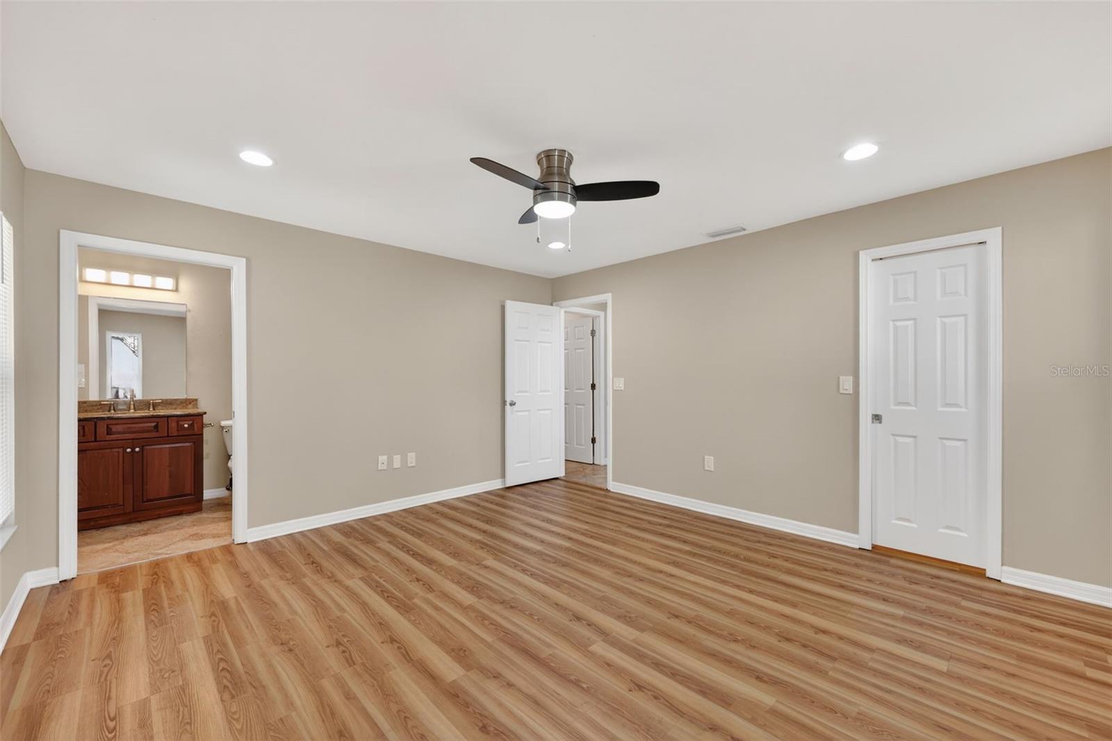 SARASOTA SPGS - Residential