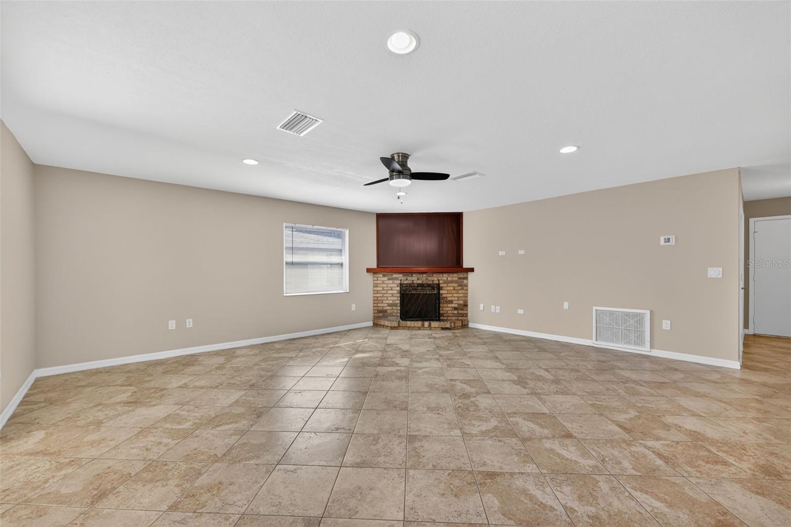 SARASOTA SPGS - Residential