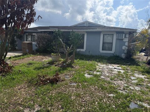 1765 FLORES COURT ORLANDO FL 32811