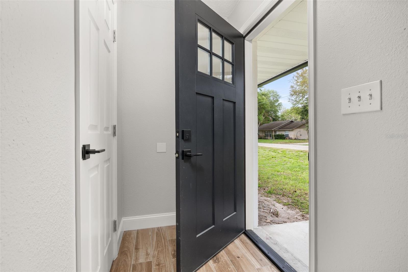 2325 LAKE LIZZIE COURT