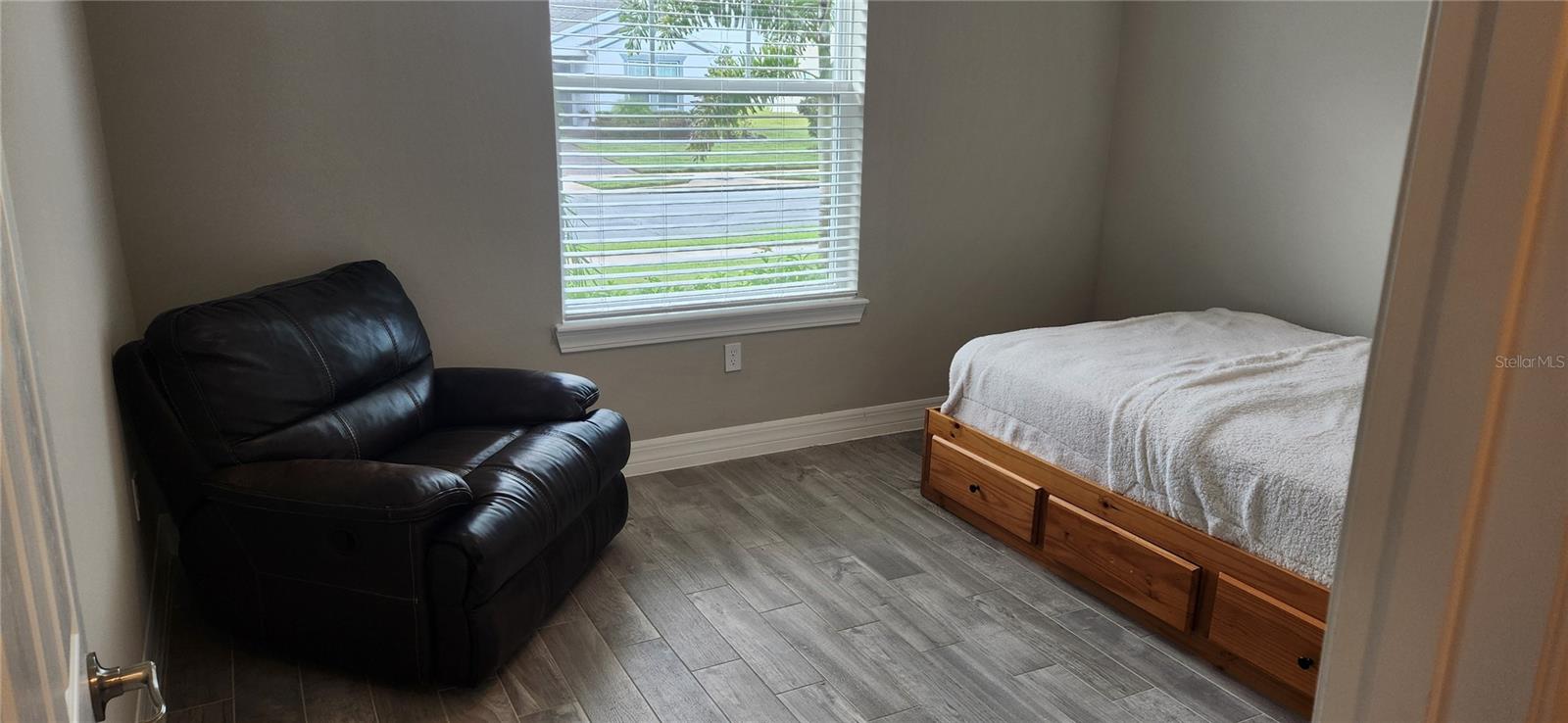 SUNSET PRESERVE PH 5A - Residential Lease