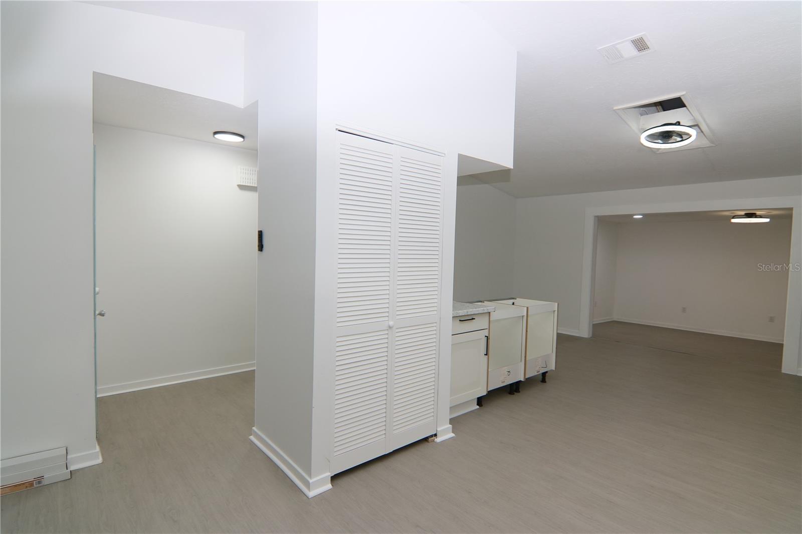 711 KEMPTEN STREET NW