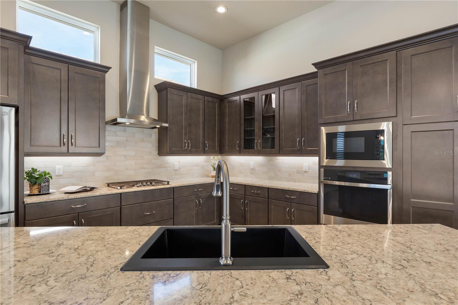 CONSERVATORY/HAMMOCK BEACH - Residential