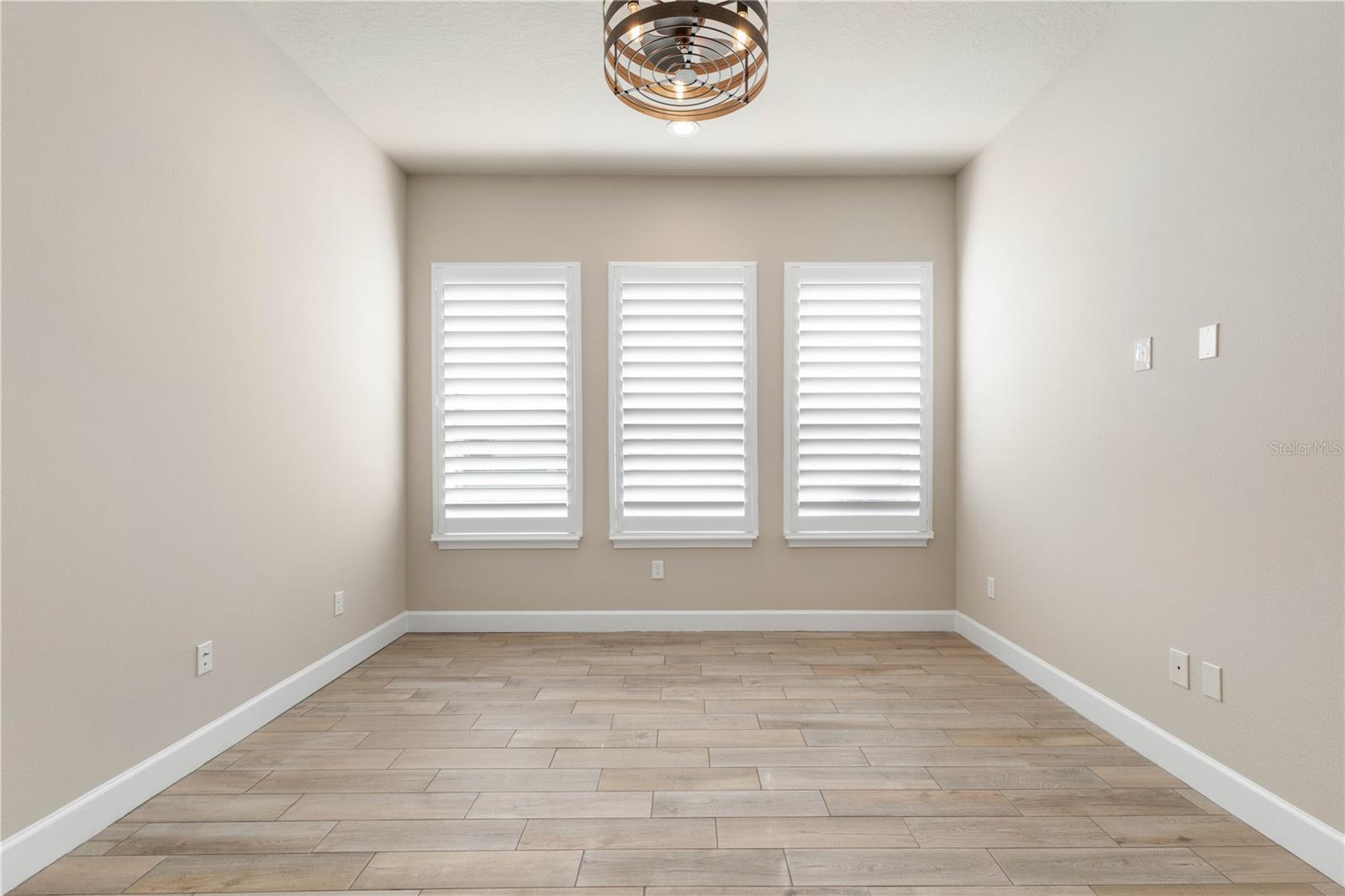 CONSERVATORY/HAMMOCK BEACH - Residential