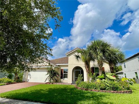 A home in KISSIMMEE