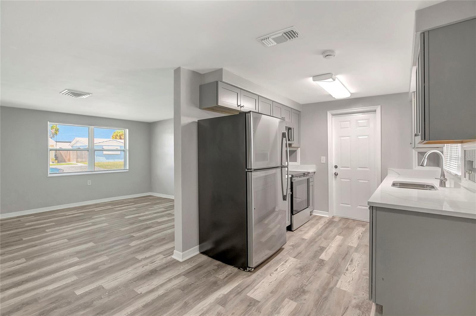 EASTWOOD ACRES - Residential