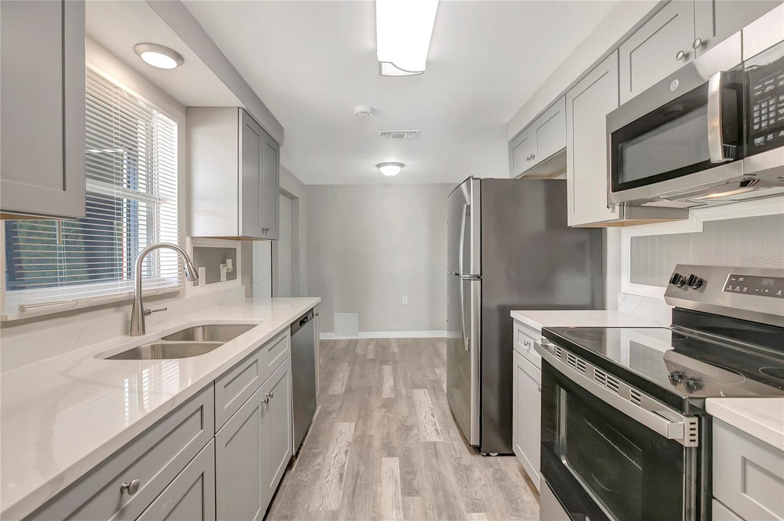 EASTWOOD ACRES - Residential