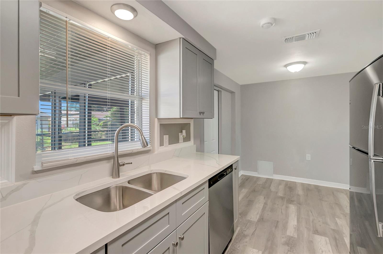 EASTWOOD ACRES - Residential
