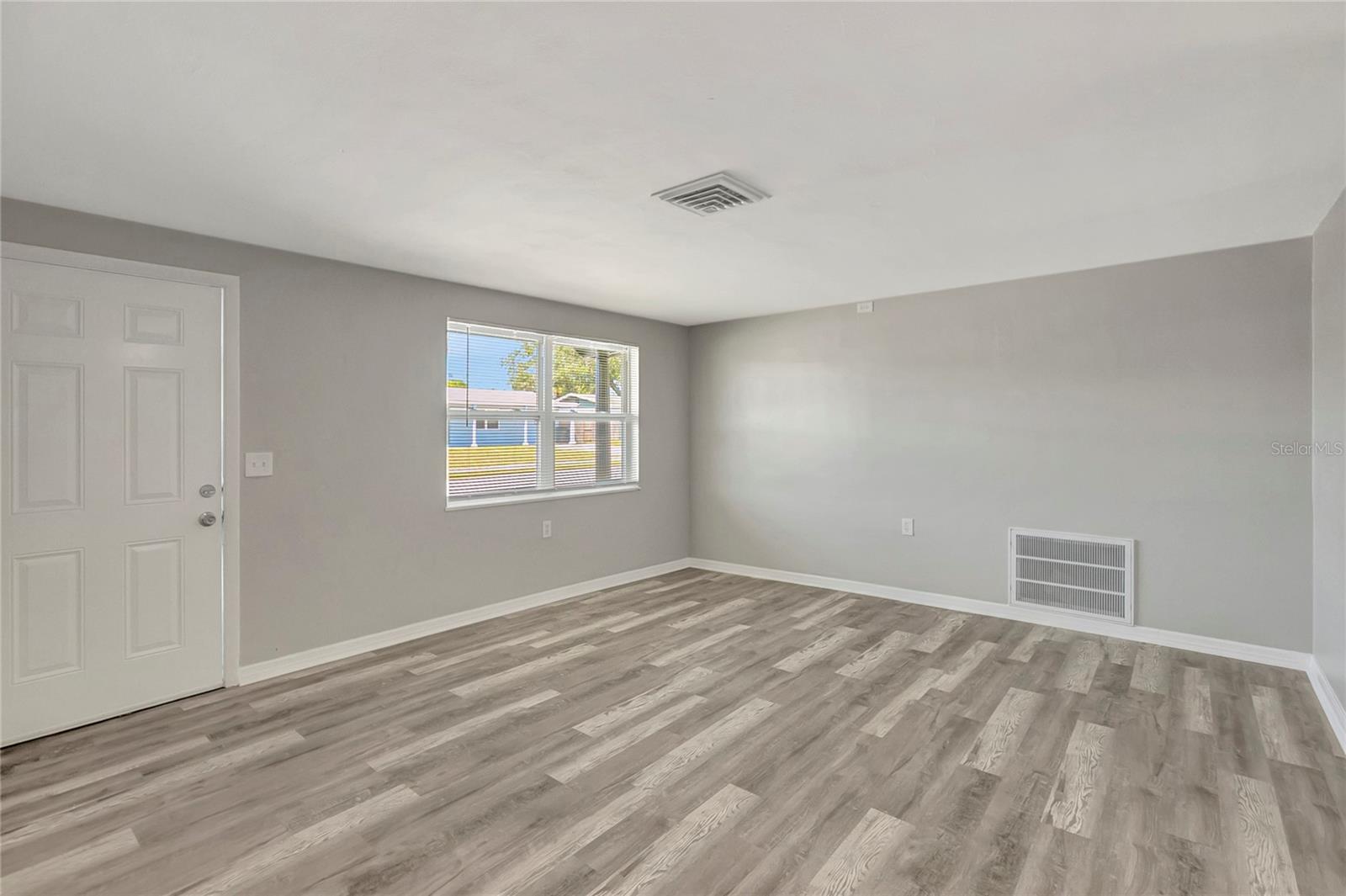 EASTWOOD ACRES - Residential