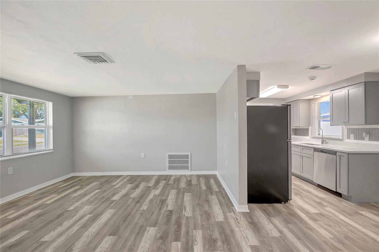 EASTWOOD ACRES - Residential