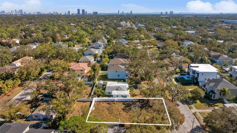 A home in TAMPA