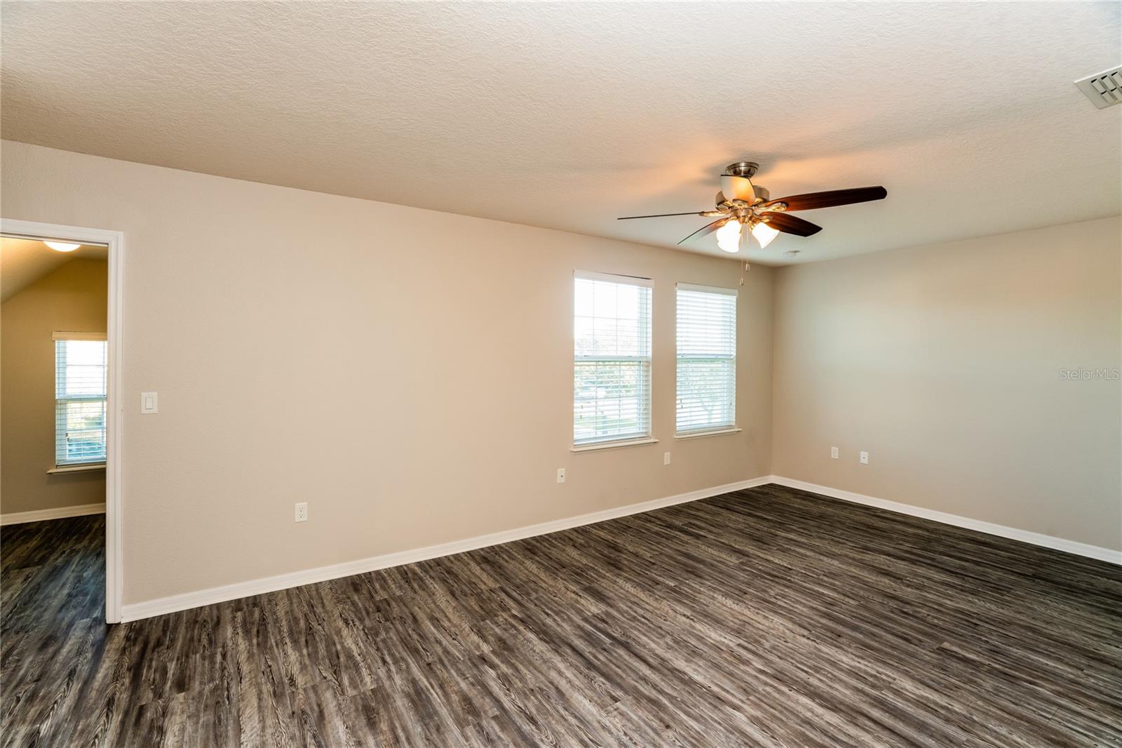 ABBEY GLEN I A-E - Residential